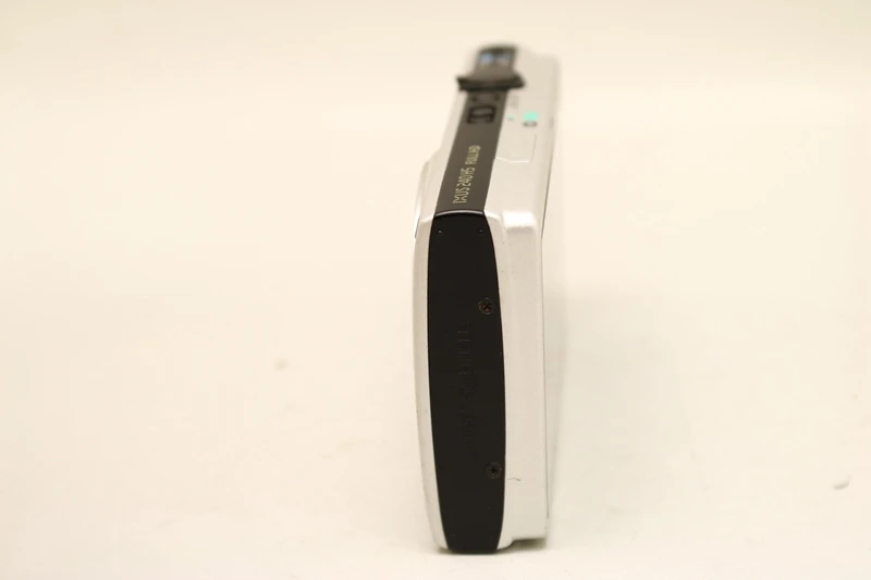 Цифровая камера CANON ixus 240 б/у Классическая память оригинальная 5-кратный