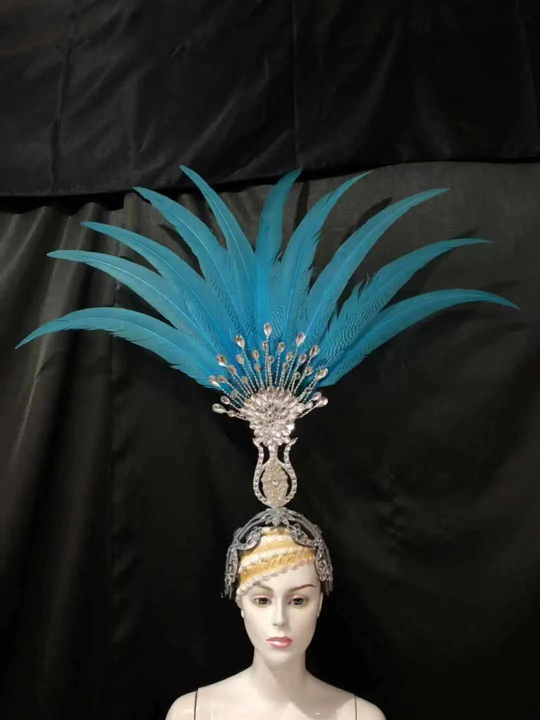 Одежда с перьями для выступлений на сцене подиума карнавала головной убор