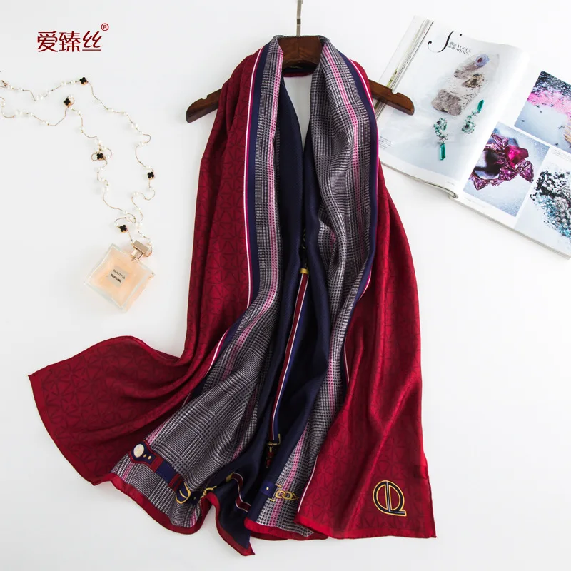 

Silk Herringbone Scarf Houndstooth Simple Style Mulberry Silk Scarf Summer Air-Conditioned Room Shawl women headwrap for women