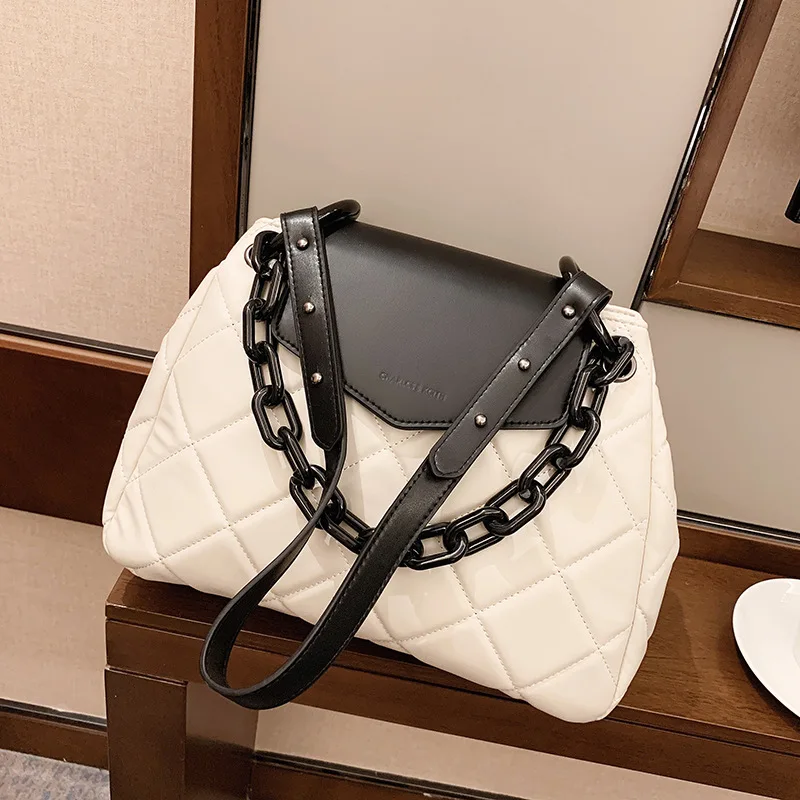 

Luxury Ladies Messenger Bag Western Style Shoulder Bag 2021 New Wave Spring Simple Diamond Bag High Quality Small Bag Female Bag