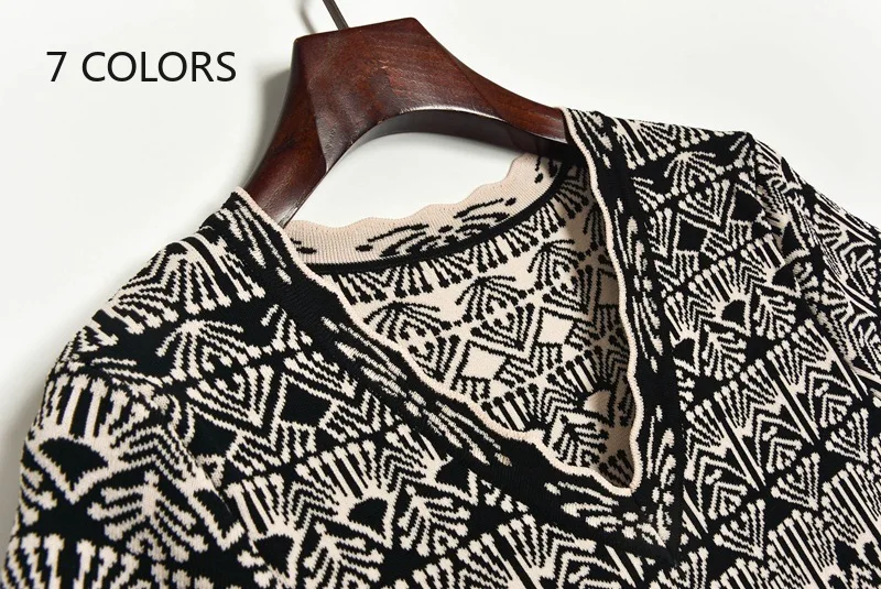 Женское жаккардовое платье в стиле ретро трикотажное ТРАПЕЦИЕВИДНОЕ