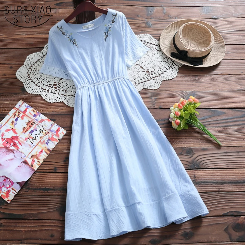 

Женское жаккардовое платье с цветочной вышивкой, однотонное винтажное длинное Хлопковое платье с V-образным вырезом и вырезами, модель 2022 н...