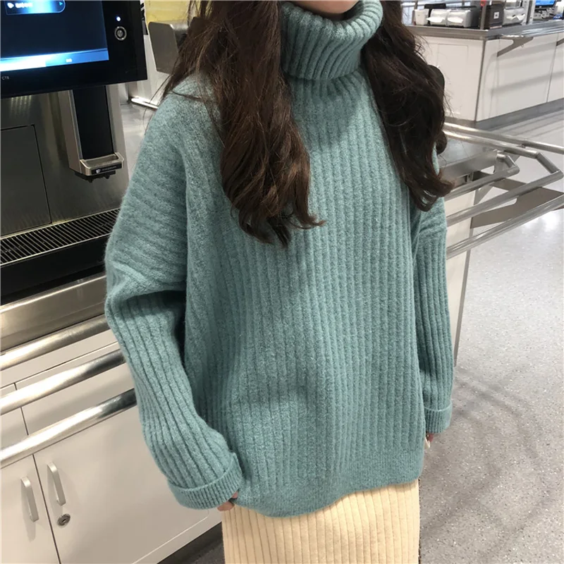 Женская зимняя трикотажная водолазка с длинным рукавом | Водолазки