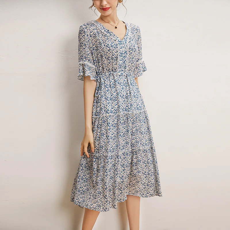 

French Retro Dress New V-neck Waist Small Fresh Niche Blue Floral Ruffles Shirring Silk Skirt