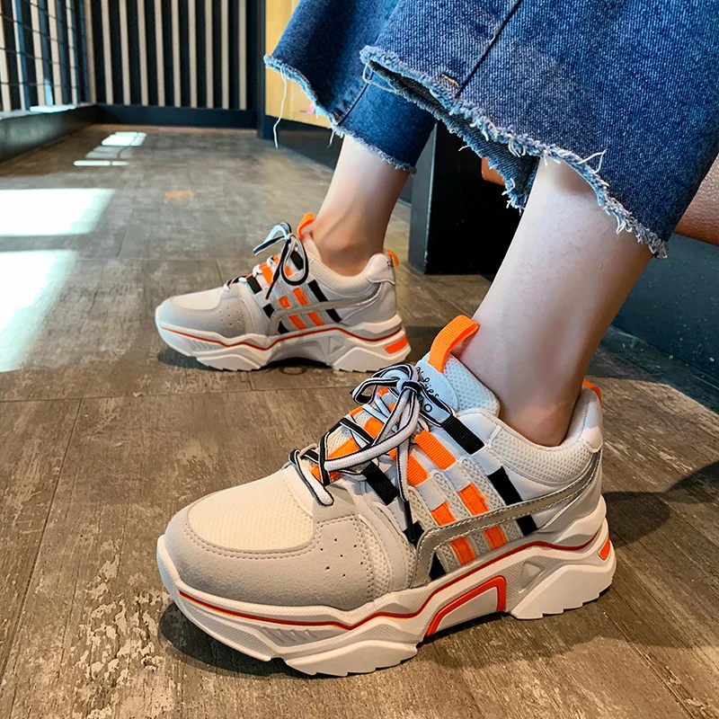 Новинка женские кроссовки с принтом сетчатая обувь на плоской подошве сезон