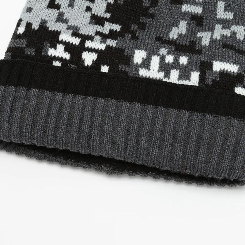 Бархатная искусственная камуфляжная зимняя трикотажная теплая шапка головные