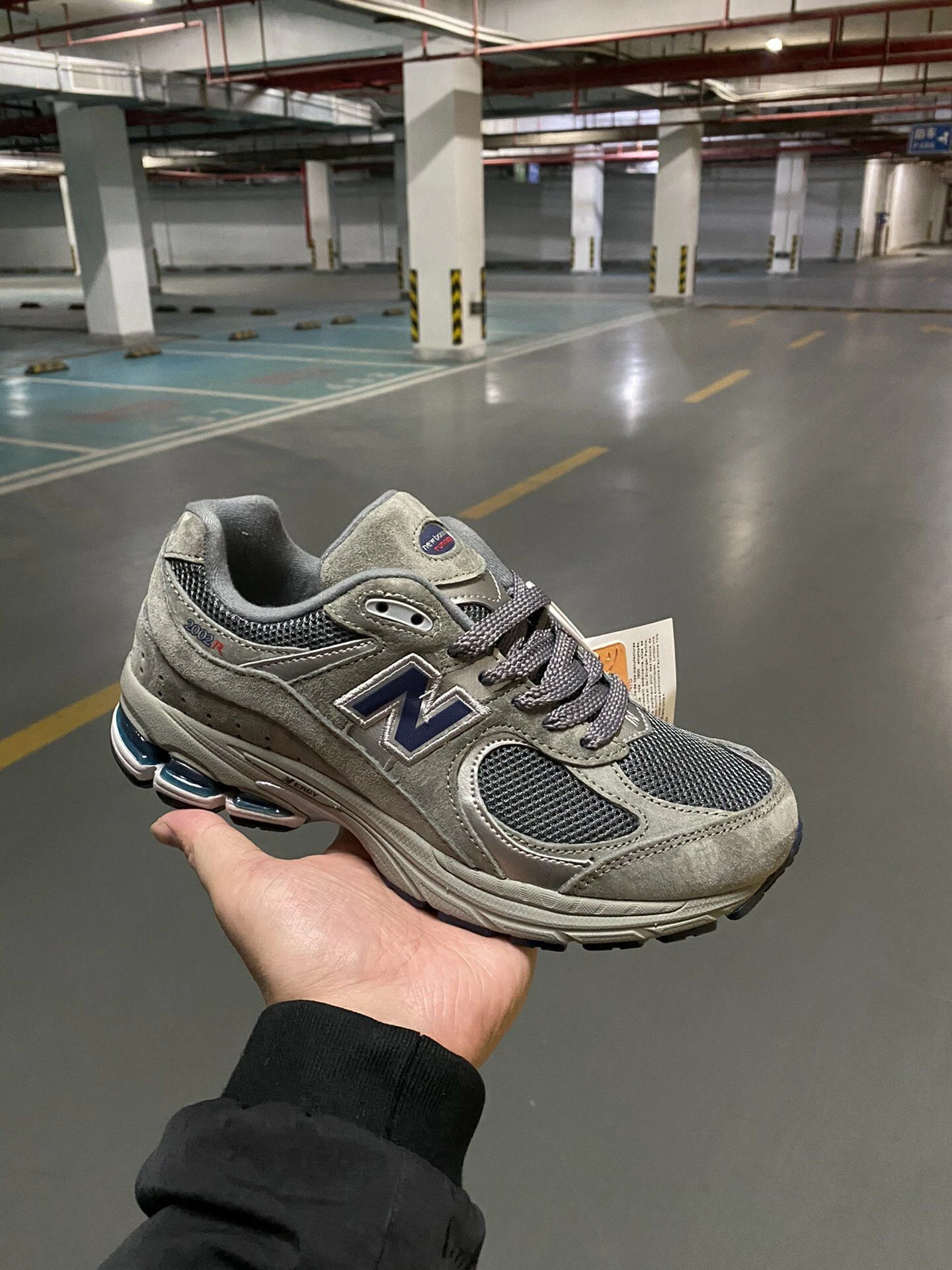 

Новинка 2021, винтажные прогулочные туфли для мужчин и женщин, и матовые замшевые Нескользящие кроссовки для мужчин и женщин