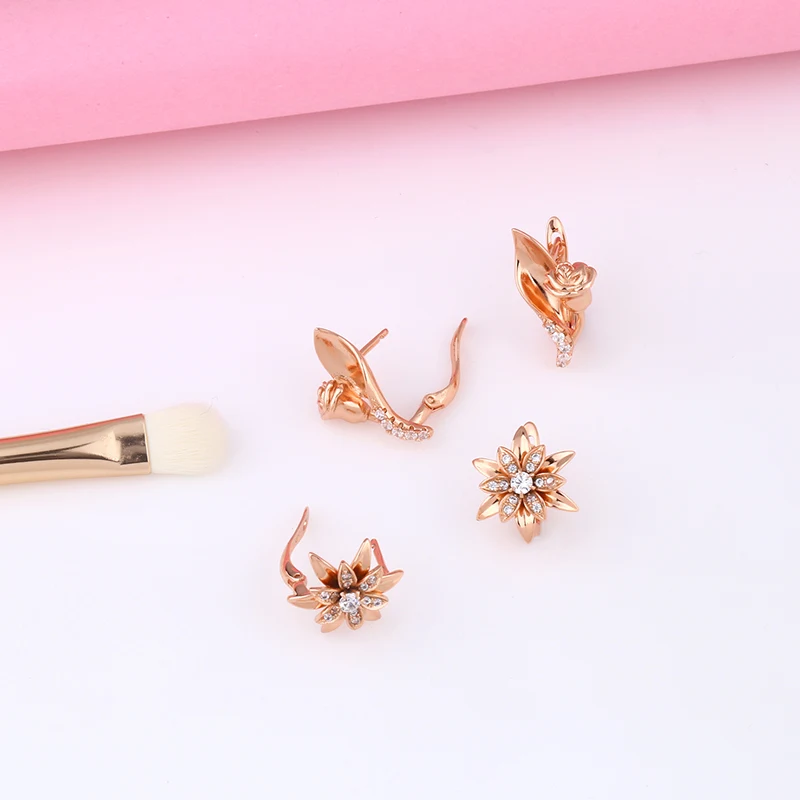 Новинка серьги для помолвки с розовым цветком из циркония и золота 585 свадебные