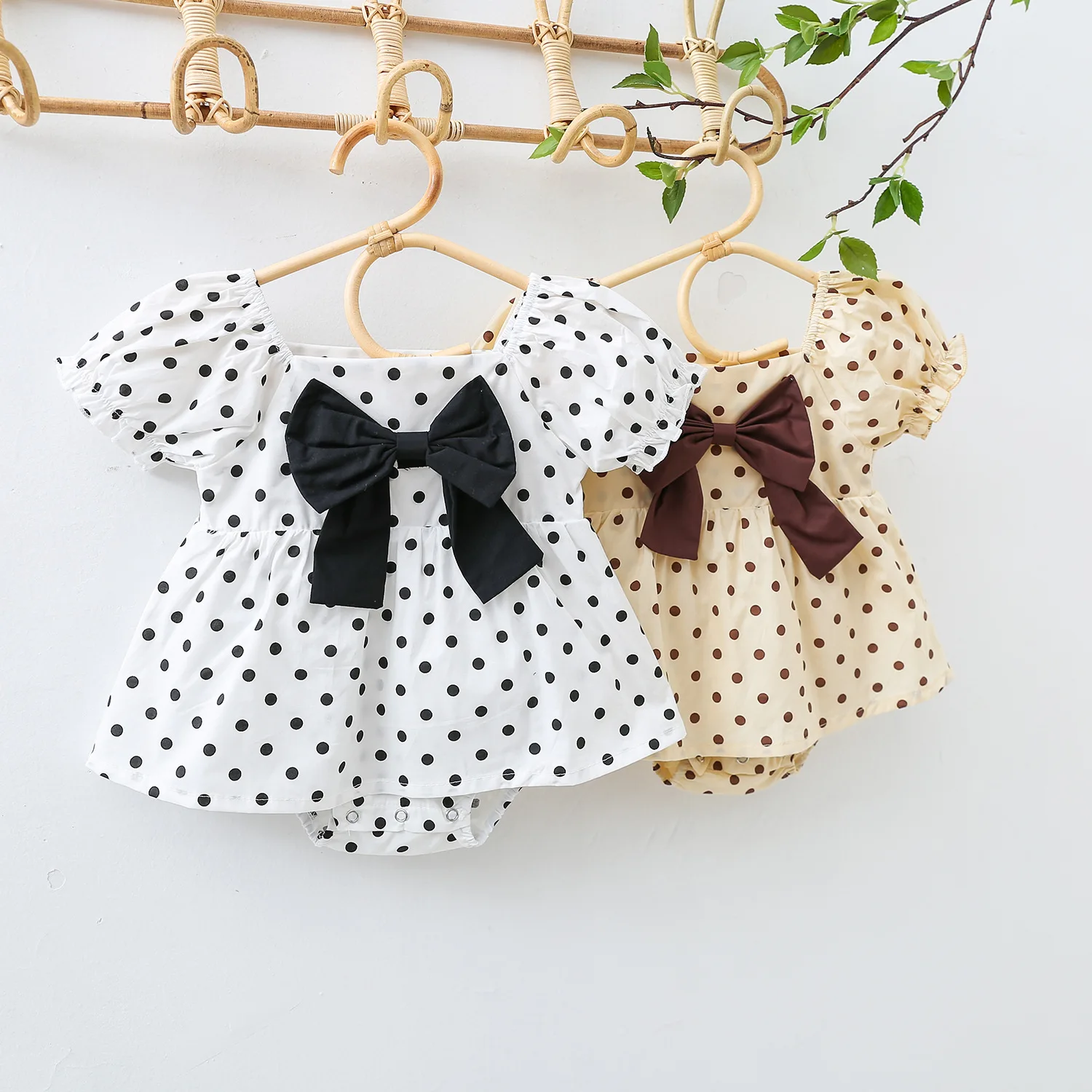 

New Girls Dresses Polka Dot Baby Romper Big Bow Princess For Girls Toddler Baby Dress Puff Sleeve Sweety Infant Sunsuit Overalls