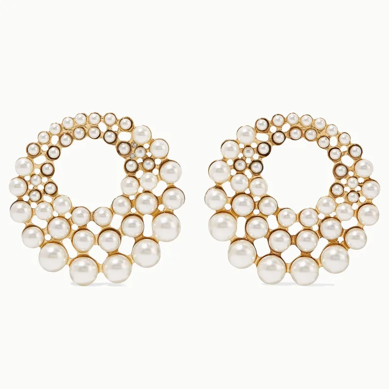 

European and American Temperament Personality round Pearl Earrings