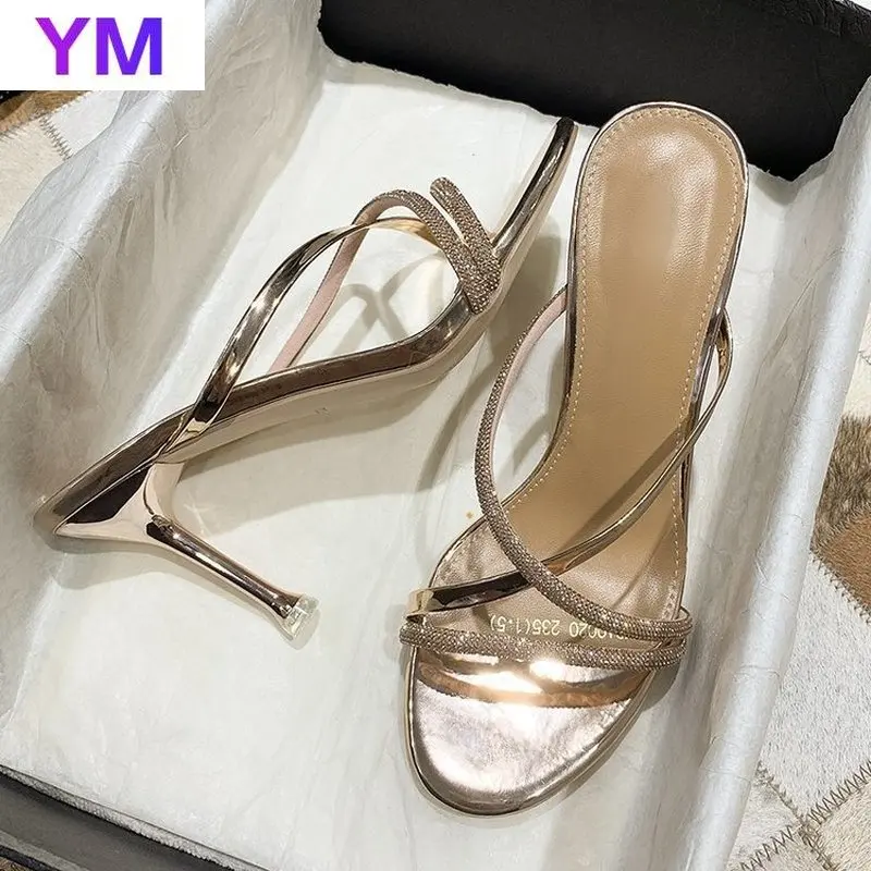 2021 бокал для шампанского на ремнях сандалии каблуке женщин женские шлепанцы