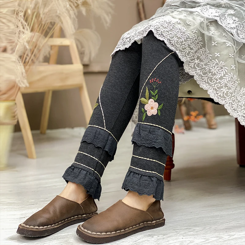 

Autumn and Winter New Style Forest Brushed Lace Heavy Embroidery Flowers High Elastic High Waist Large Size Leggings3599
