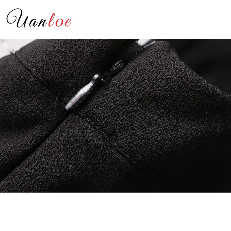 Женский винтажный комбинезон на пуговицах черный с рюшами и декоративными