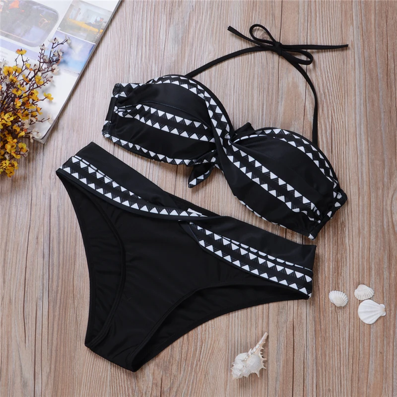 

Женский клетчатый комплект бикини с чашками пуш-ап и бантом