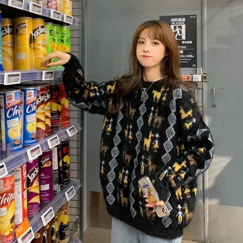 Пуловер пушистый Женский Осенний с мультяшными животными вязаный свитер