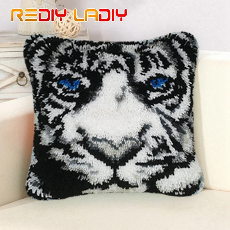 

Крюк с защелкой комплект Животные Сова чехол для подушки предварительно канва DIY крючком, крученая пряжа; Одежда с отделкой: "Ремесла Подушк...