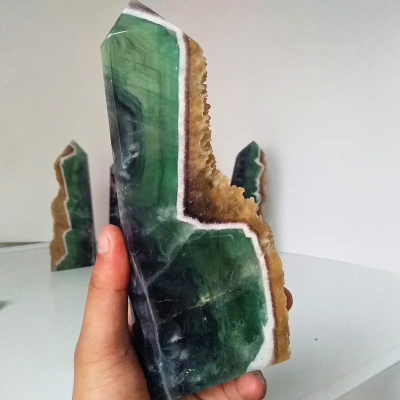 Натуральный камень зеленая флюоритовая Хрустальная палочка ТОЧКА фэн шуй сырой