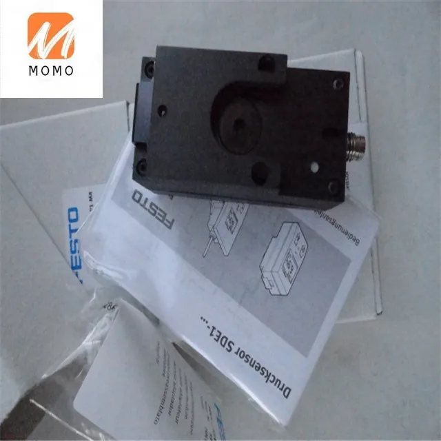 

Industrial Parts SDE1-D10-G2-R14-L-P1-M8 529967