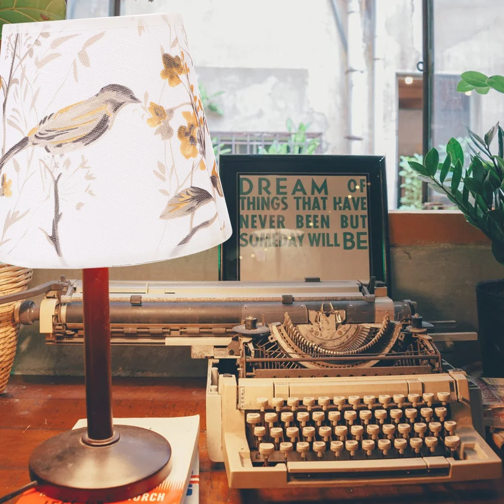 

1PC Decorative Lampshade Desk Lamp Lampshade Accessory E27 Lamp Holder Cover