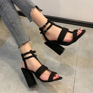 New Summer Toe Openwork Square Bottom Thick Heel Sandals Womens Large Size Retro T-shaped Shoes with High Heels Rome Cool Boots
