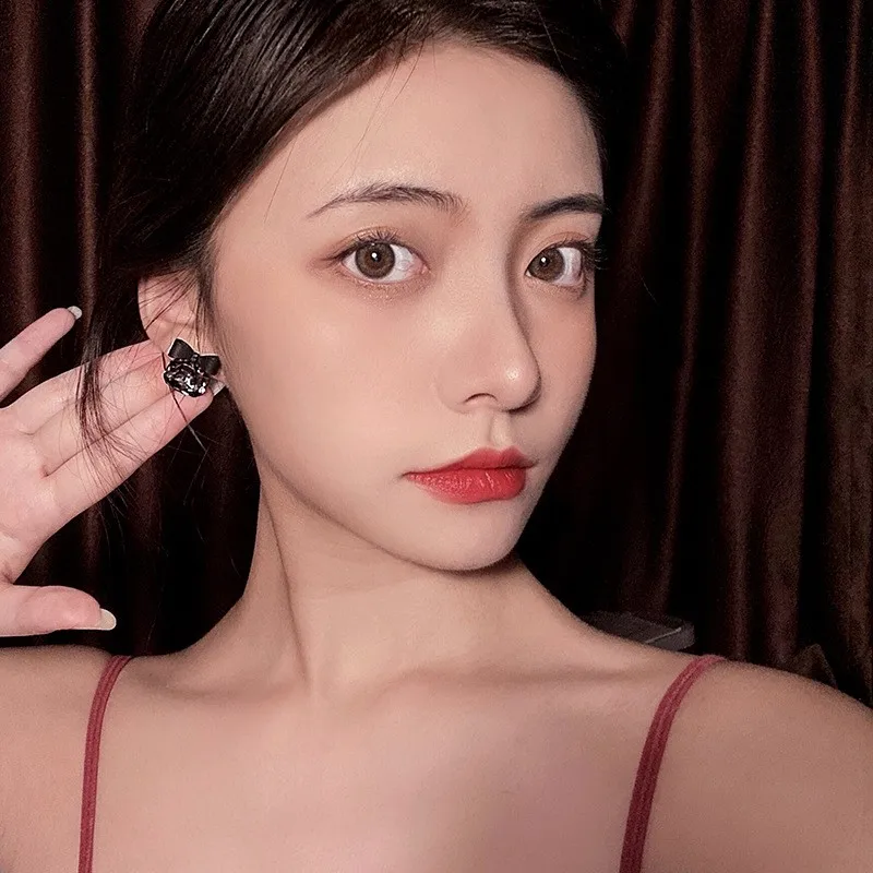 2020 New joker Korean sweet Black bowknot Women Earrings fashion senior shiny crystal geometric square Stud Jewelry | Украшения и