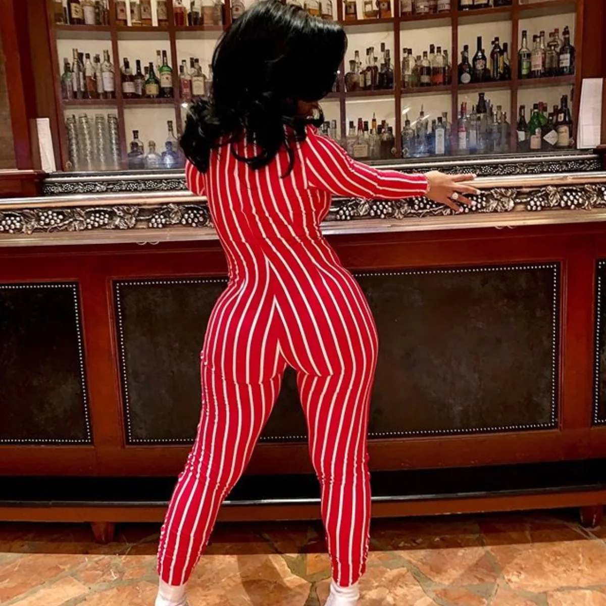 Женский спортивный комбинезон в полоску повседневный для тренировок и активного