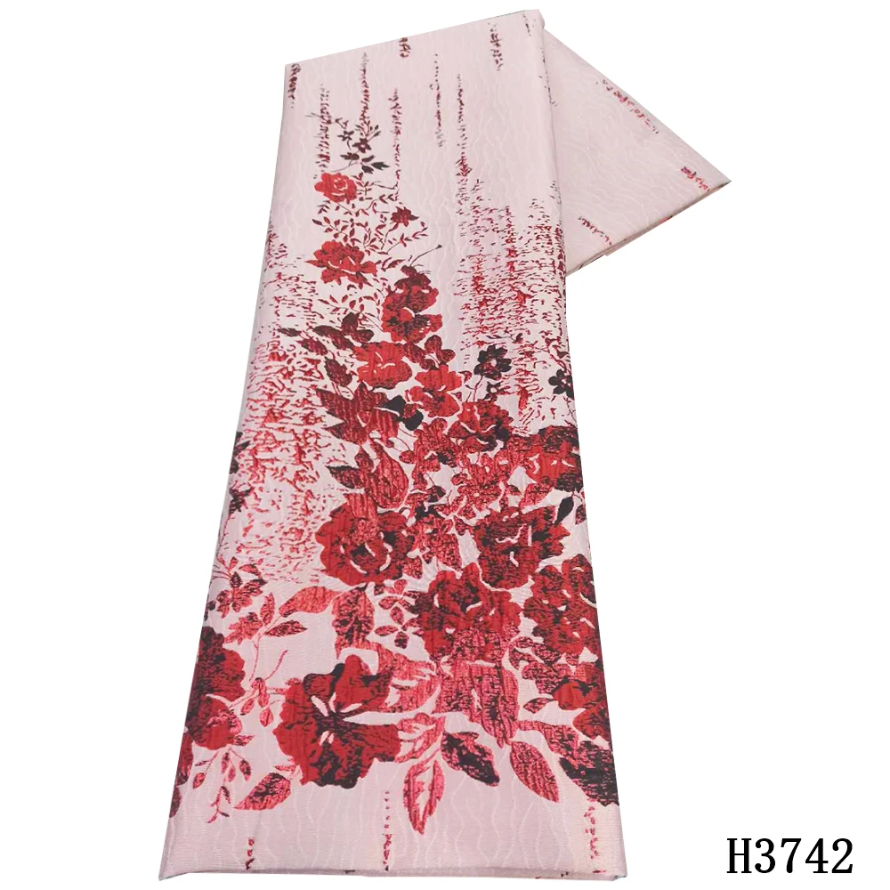 Жаккардовое кружево для свадебного платья золотистое Африканское 2020