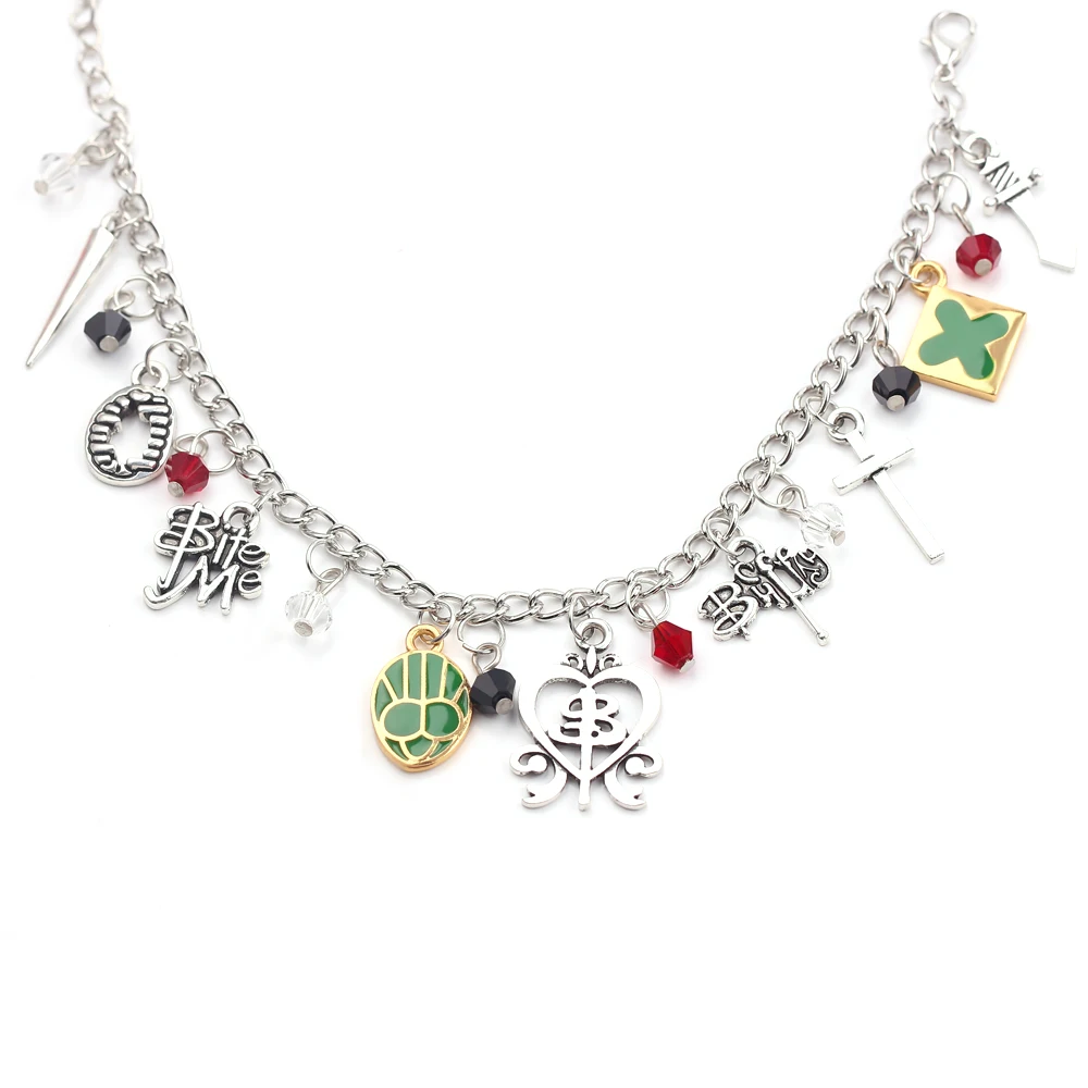 Женский браслет с бусинами в богемном стиле украшенным искусственным мечом