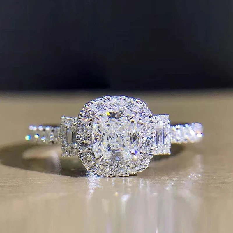 

925 Sterling Silver High Carbon Simulation Diamond 3 Stone Halo Ladies Premium Engagement Ring Party Jewelry