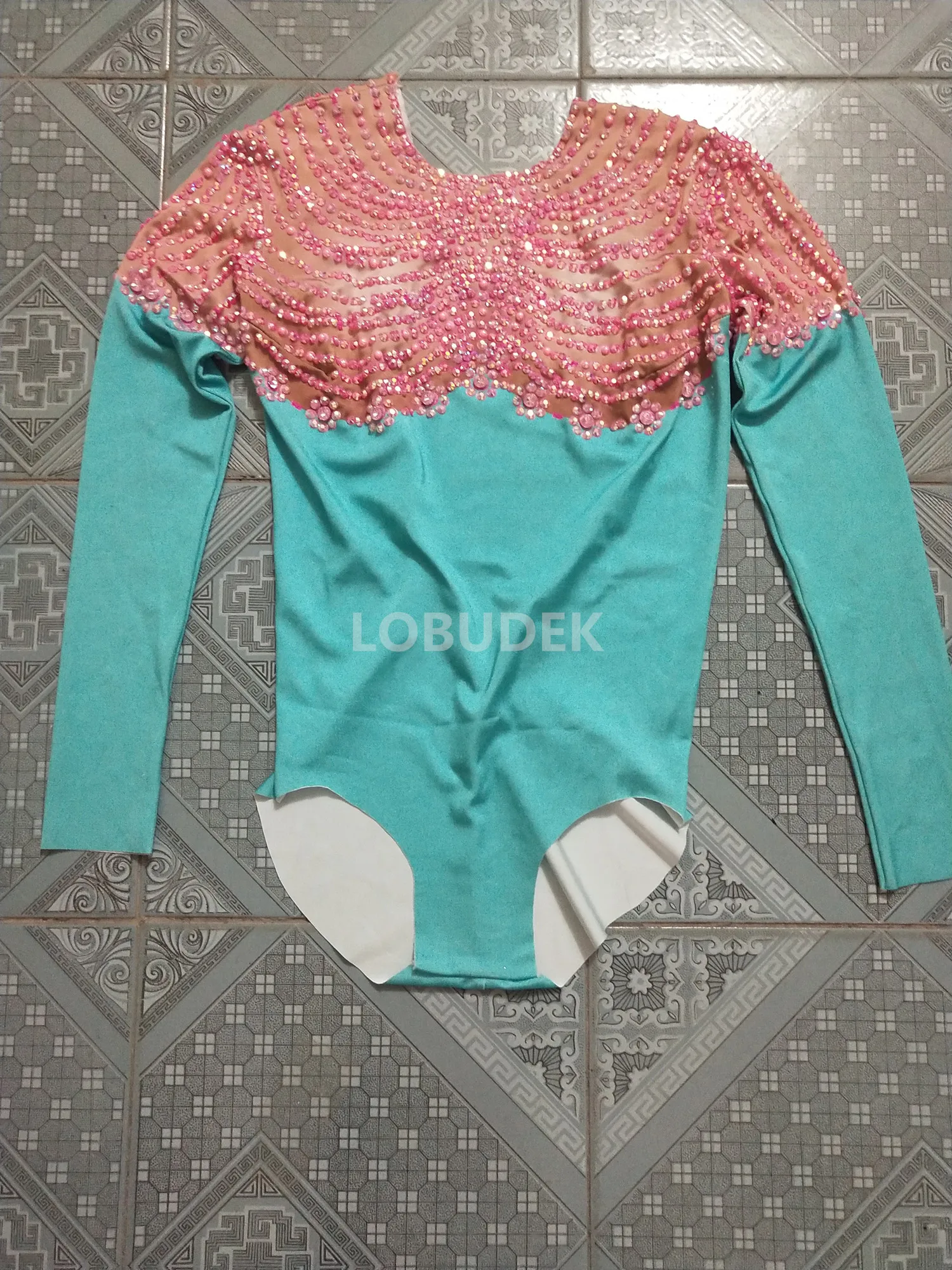Lady Long Sleeve Pink Rhinestones Bodysuit Stretch Spandex Skinny Leotard Acrobatic Pole Dance Costume Singer Dancer Stage Wear