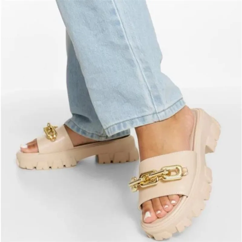 

Women's Sandals Summer New Style Punk Metal Decoration Women's Slippers Thick-soled Thick-heeled Sandals Party Casual Shoes