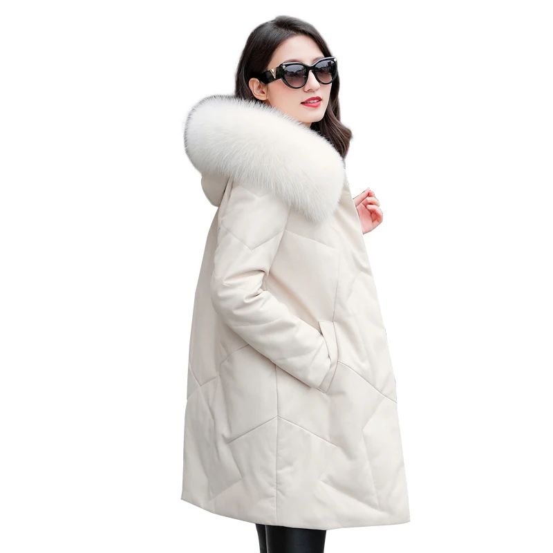 

Haining fur coat leather down jacket women's middle long model 2020 winter new Fox Fur Collar hooded fur coat sheep