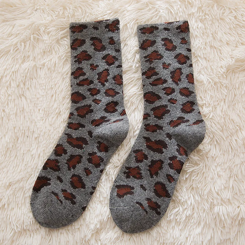 Новые леопардовые женские носки 2019 Зима Новая мода хлопок тренд удобные