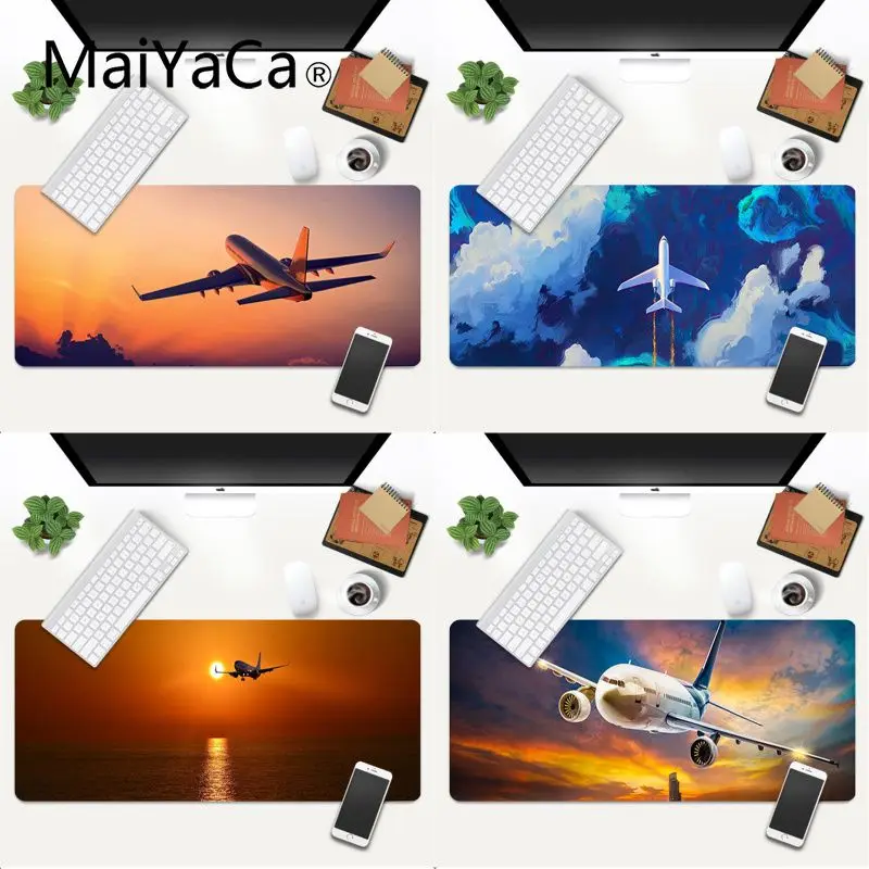 

Airplane flying in the sky Comfort Mouse Mat Gaming Mousepad Gaming Mouse Pad Large Deak Mat 700x300mm for overwatch/cs go