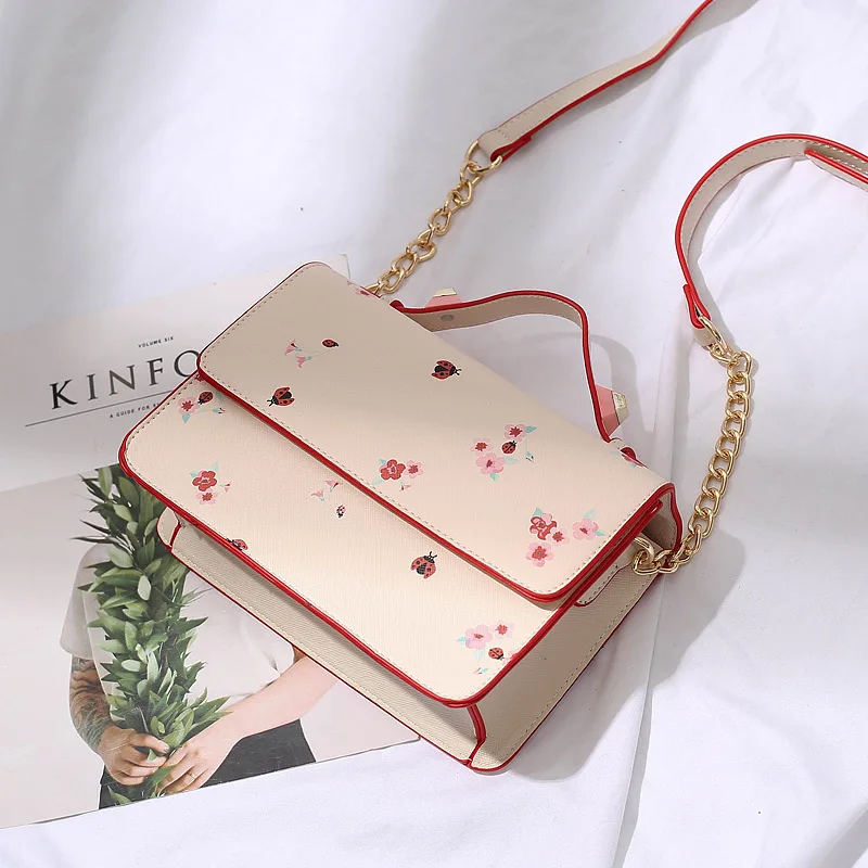 

Новинка 2020, женская сумка, простая розовая сумка с принтом, дикий тренд, Повседневная маленькая квадратная сумка, Женская Диагональная Сумк...