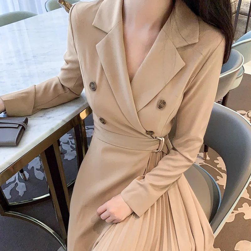 Женское платье с длинным рукавом вертикальное асимметричное плиссированное