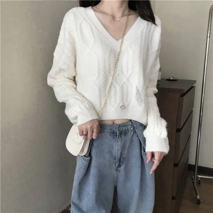 

White Japanese Sweater Women's Early Spring Outer Wear 2021 New Korean Style Loose and Lazy Style Pullover Short Coat Fashion