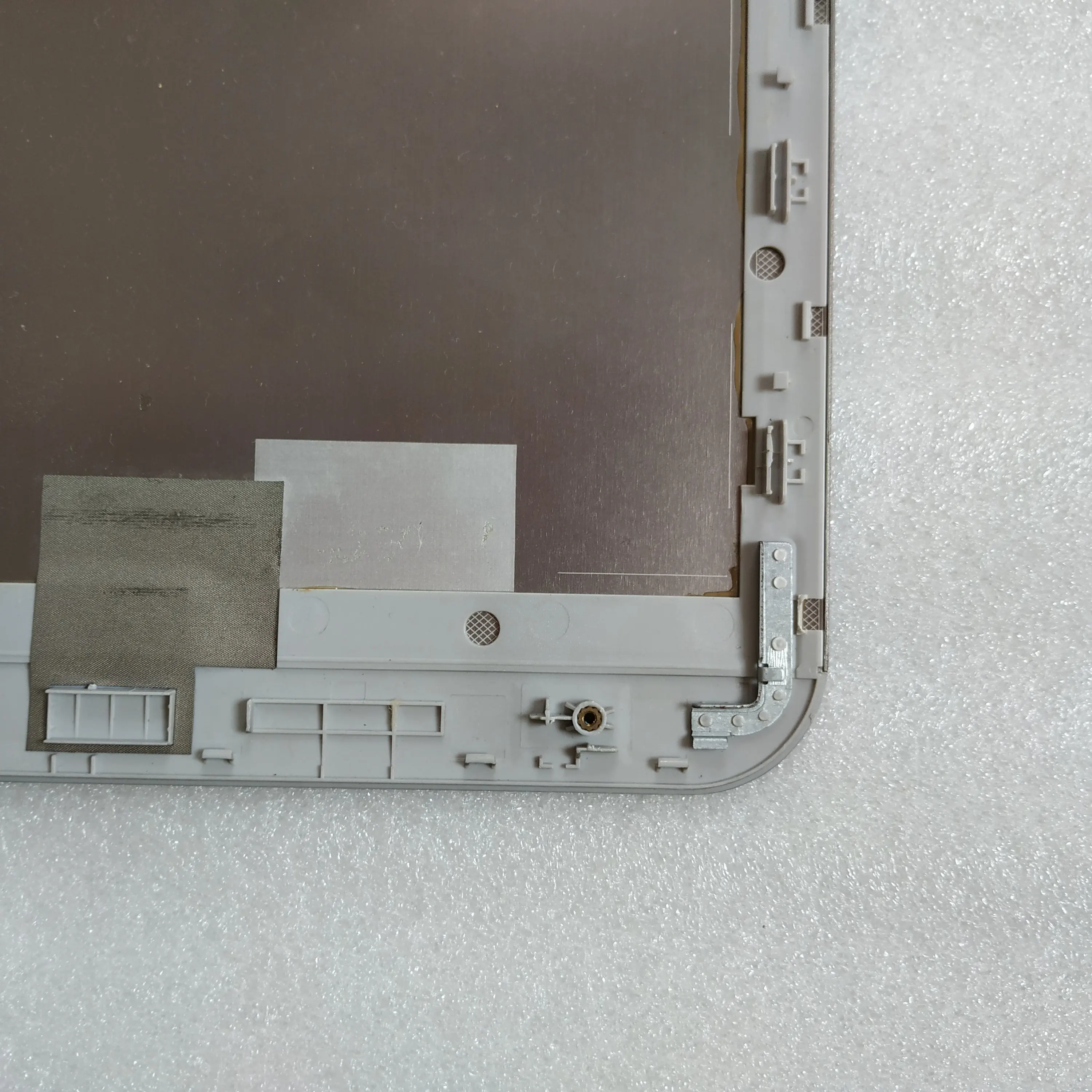 Оригинальный 90%-95% Новый ноутбук ЖК-экран Верхняя крышка для HP DM4-3000 серебристый |