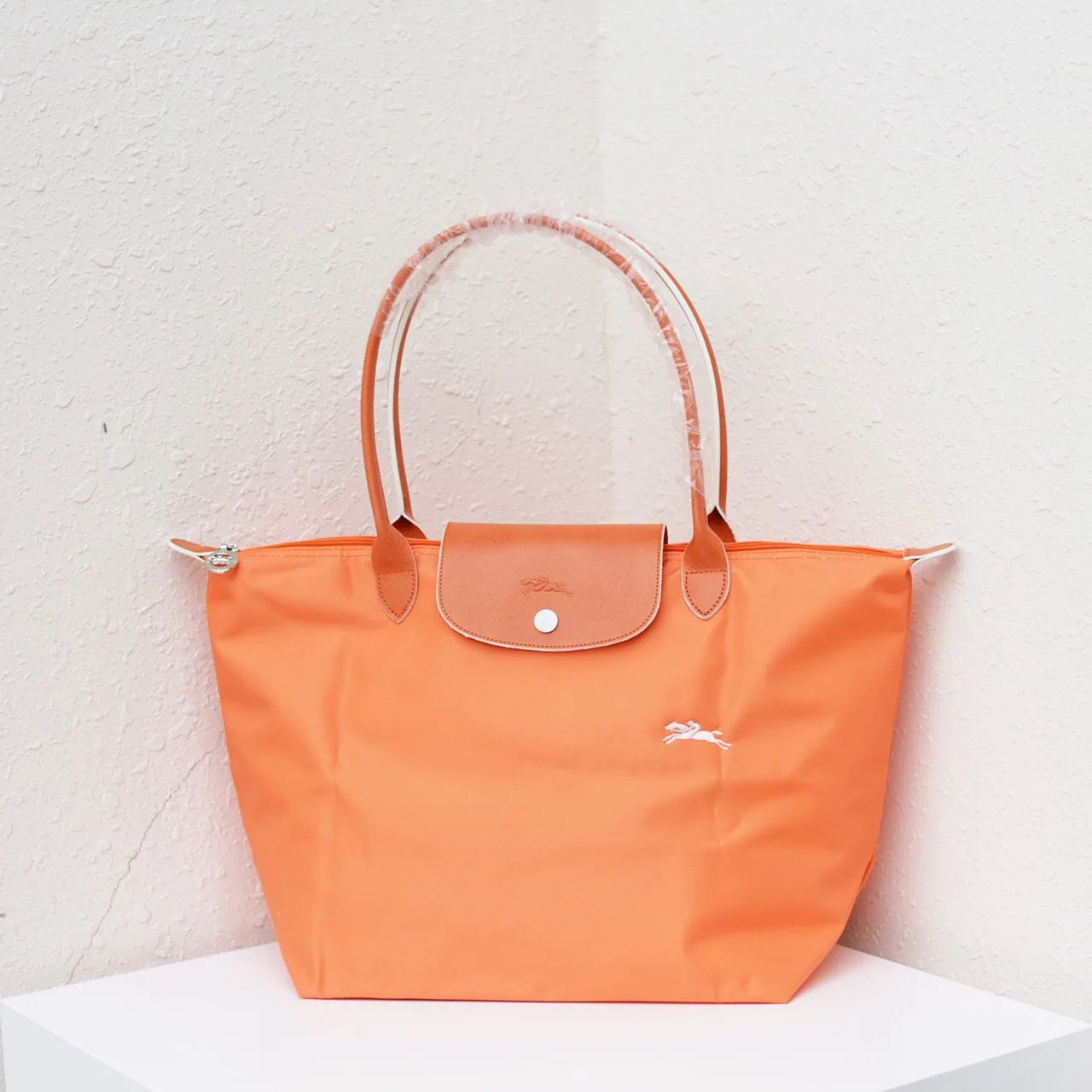 

Embroidered Horse Portable One-Shoulder Dumpling Bag Oxford Cloth with Cowhide Dumpling Bag Waterproof Tote Commuter Women's Bag