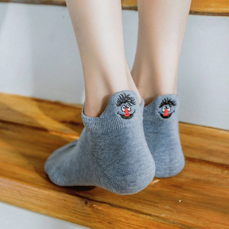 Милые вышитые дизайнерские носки с вышивкой короткие модные забавные женские до