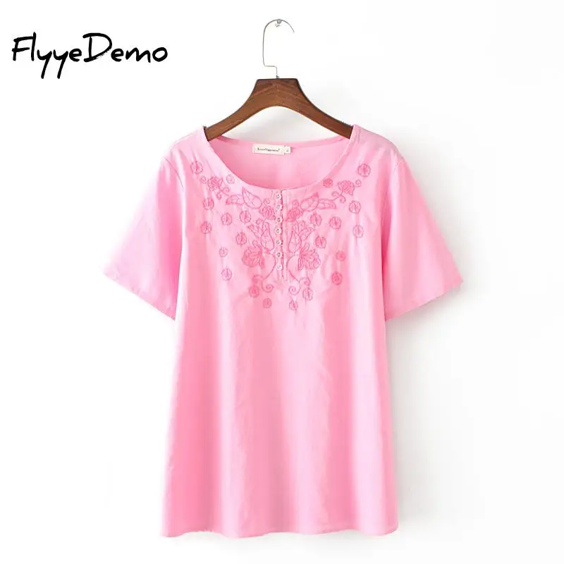 Футболка женская с коротким рукавом и объемной цветочной вышивкой | Женская
