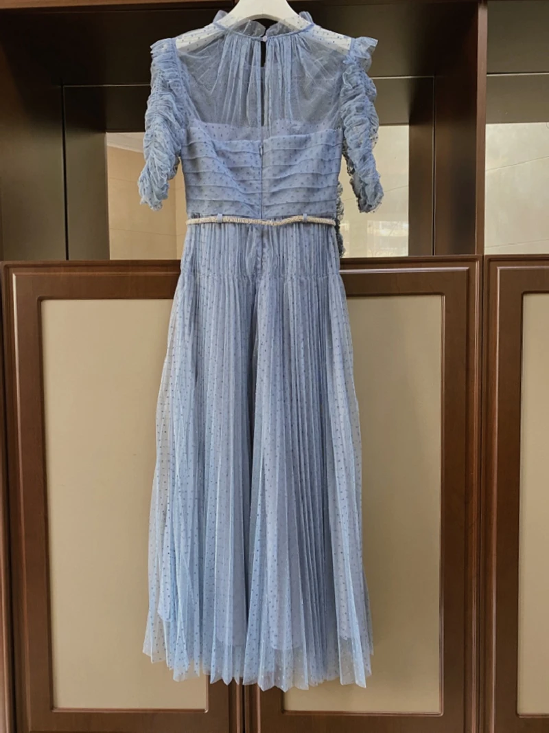 

2021 Woman Blue Polka Dot Long Dresses