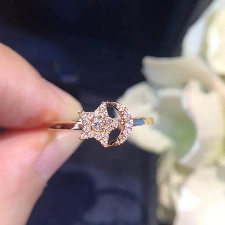 Кольцо из чистого золота 18 карат с натуральными бриллиантами красивое кольцо