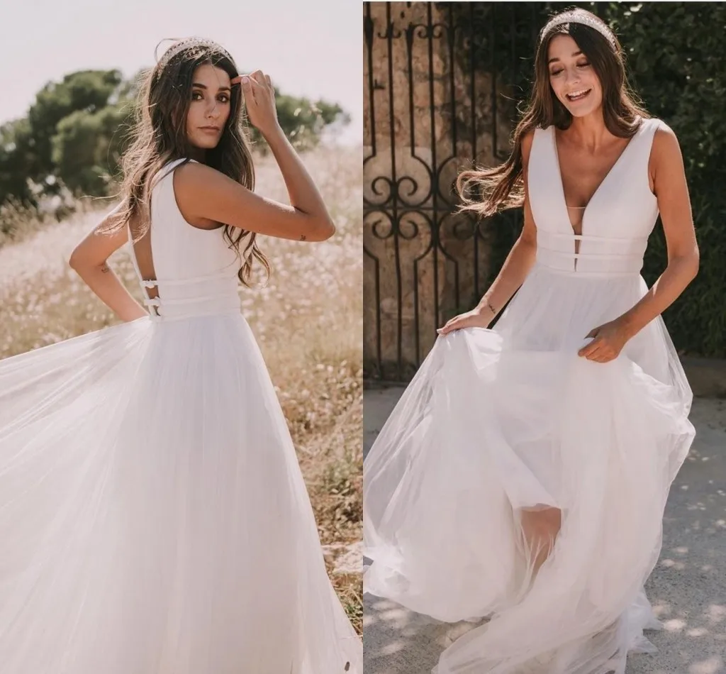 

Simple V Neck Tulle Boho Wedding Dresses 2021 Sleeveless Open Back Country Beach Bridal Gowns Bohemia Vestido De Noiva