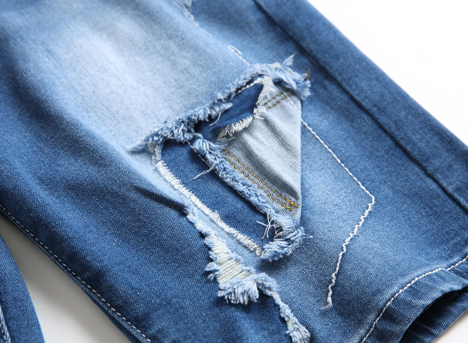 

2021 New Fashion Shopping Must-have Jeans for Men Middle Pants Stretch Patch Personality Hipster Men Shorts