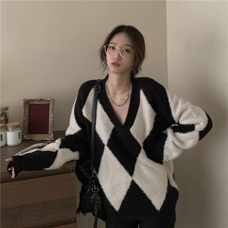 Женский трикотажный пуловер WSYORE черный и белый Свободный Повседневный длинный