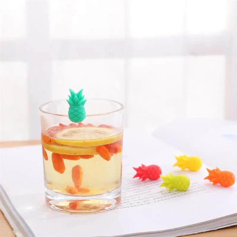 

12Pcs Pineapple Model Markers Silicone Drink Wine Glass Markers (Assorted Color)