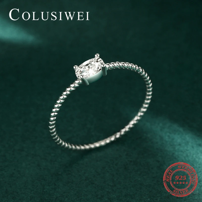 Кольцо женское овальное из серебра 925 пробы с фианитом | Украшения и аксессуары