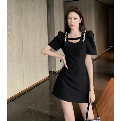 

HAN Retro puff sleeve dress female summer new style Hepburn style little black dress temperament waist A-line skirt all-match
