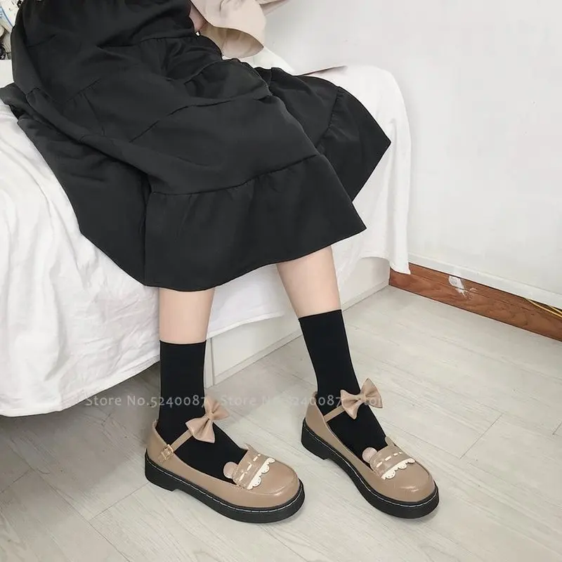 Туфли женские кожаные с кружевом и бантом милая обувь принцессы для девочек в